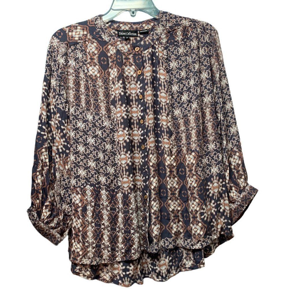 Tolani Collection Button Down Navy and Brown Top Size Small